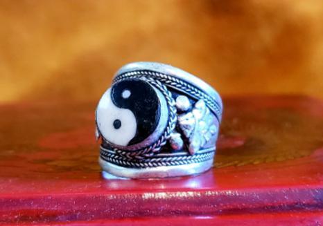 Adjustable Yin Yang Ring