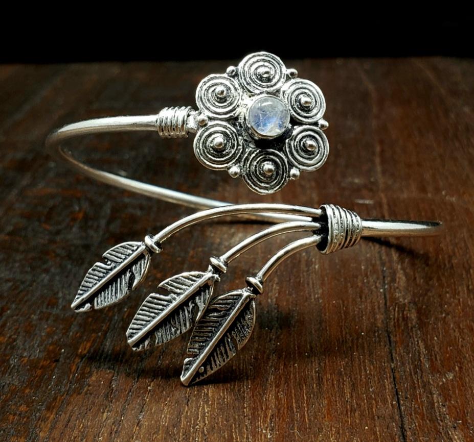 Desert Dreams Moonstone Bracelet