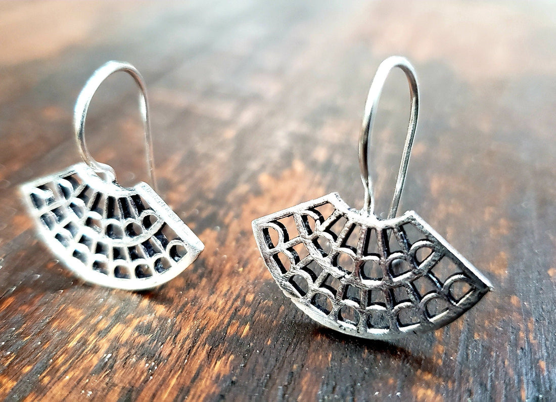 Simple Silver Fan Earrings