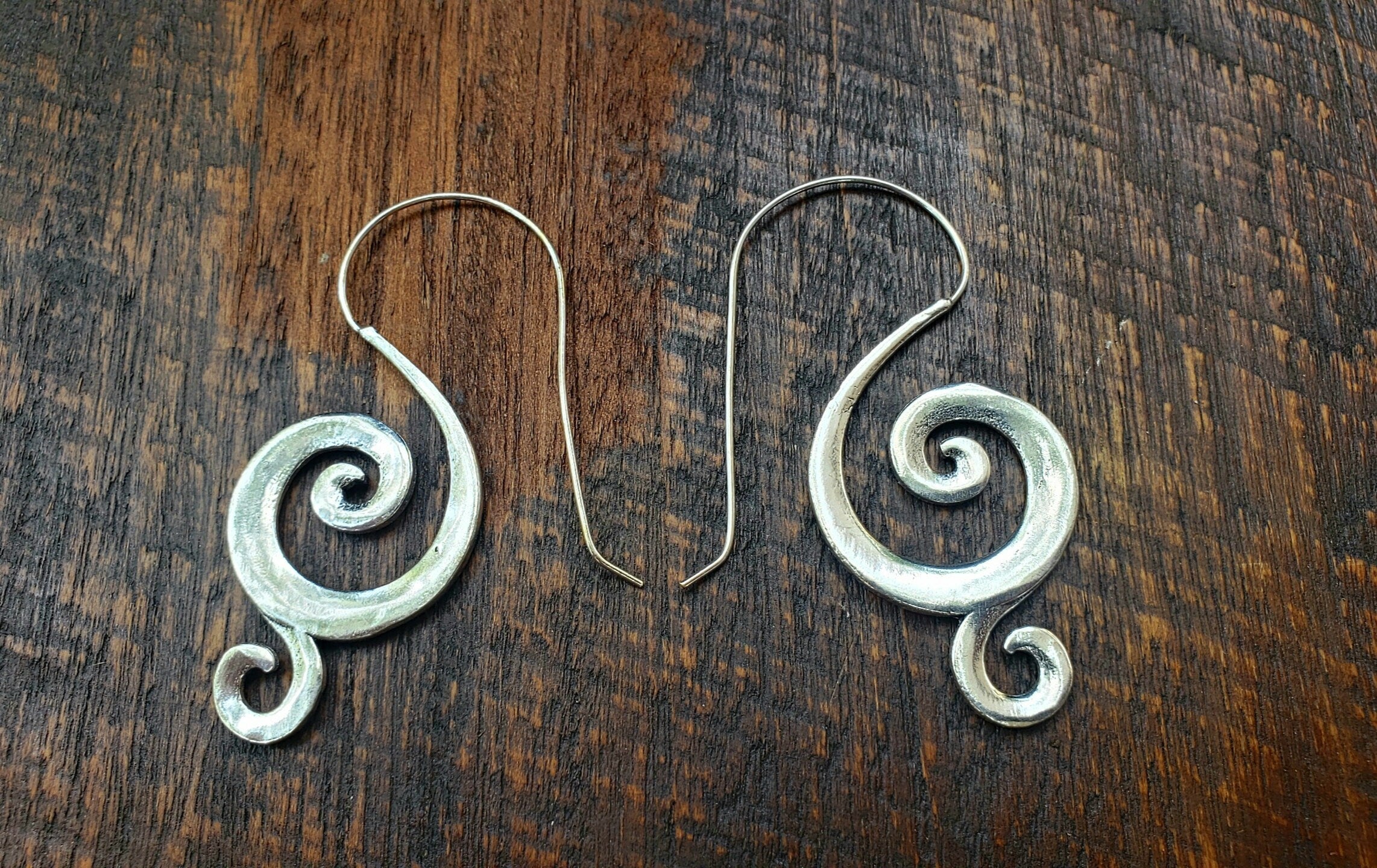 Simple Silver Funky Swirl Threader Earrings