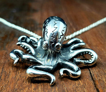 Electric Octopus Steel Pendant Necklace for men or women