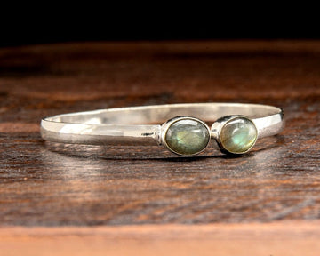 Simple Silver Labradorite Bangle Bracelet