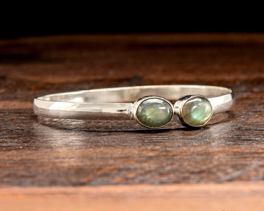 Simple Silver Labradorite Bangle Bracelet