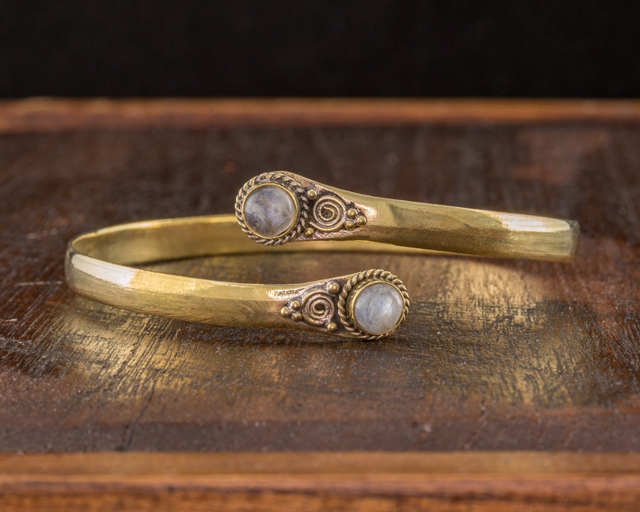 Arm Cuff Silver Moonstone Body Jewelry