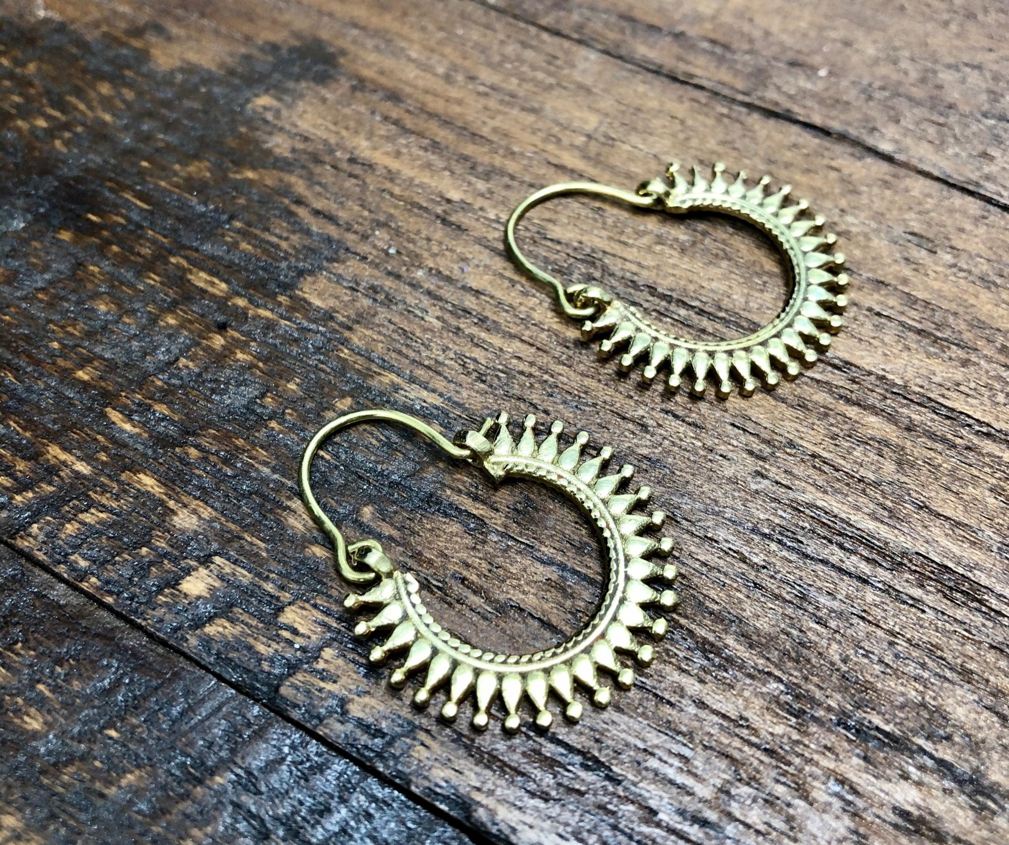 Simple Sunburst Hoop Earrings